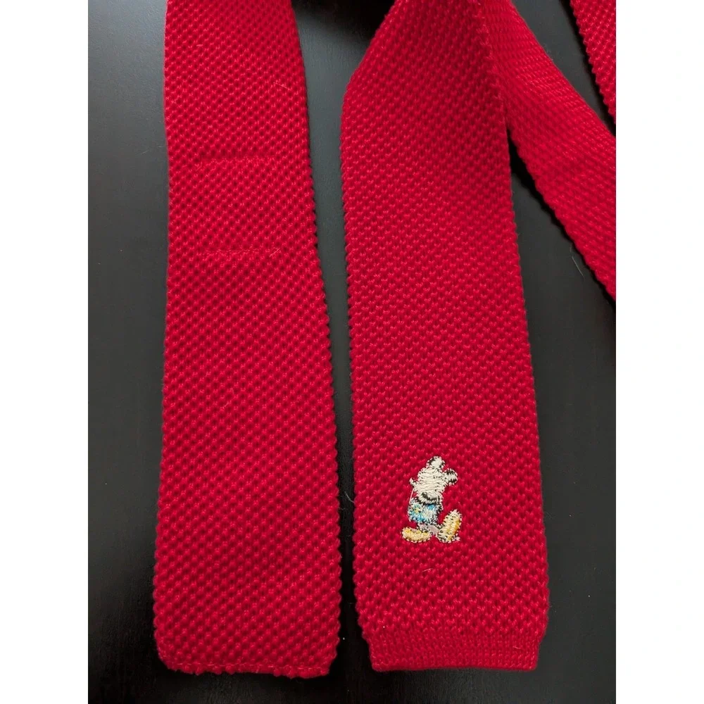 Vintage Mickey Mouse Square Tie Necktie Waffle Knit Red‎ Walt Disney Prod. 52